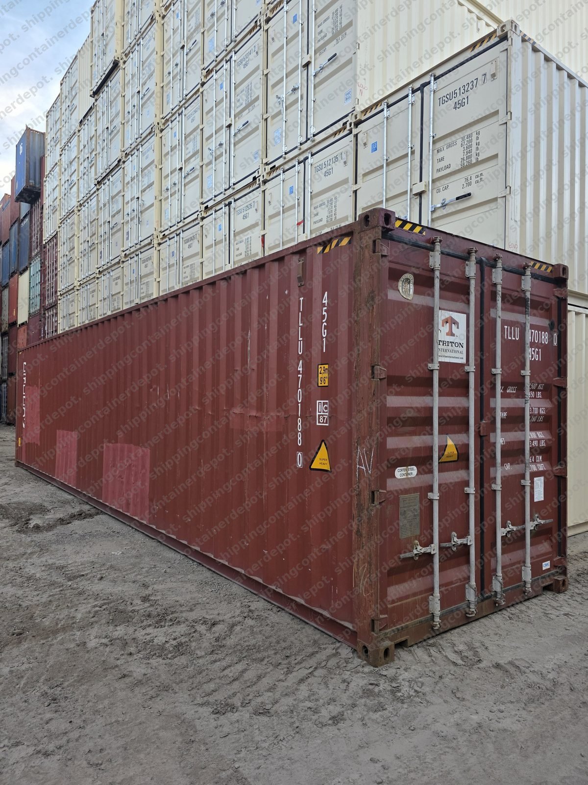 40ft high cube shipping container used - wind and water tight